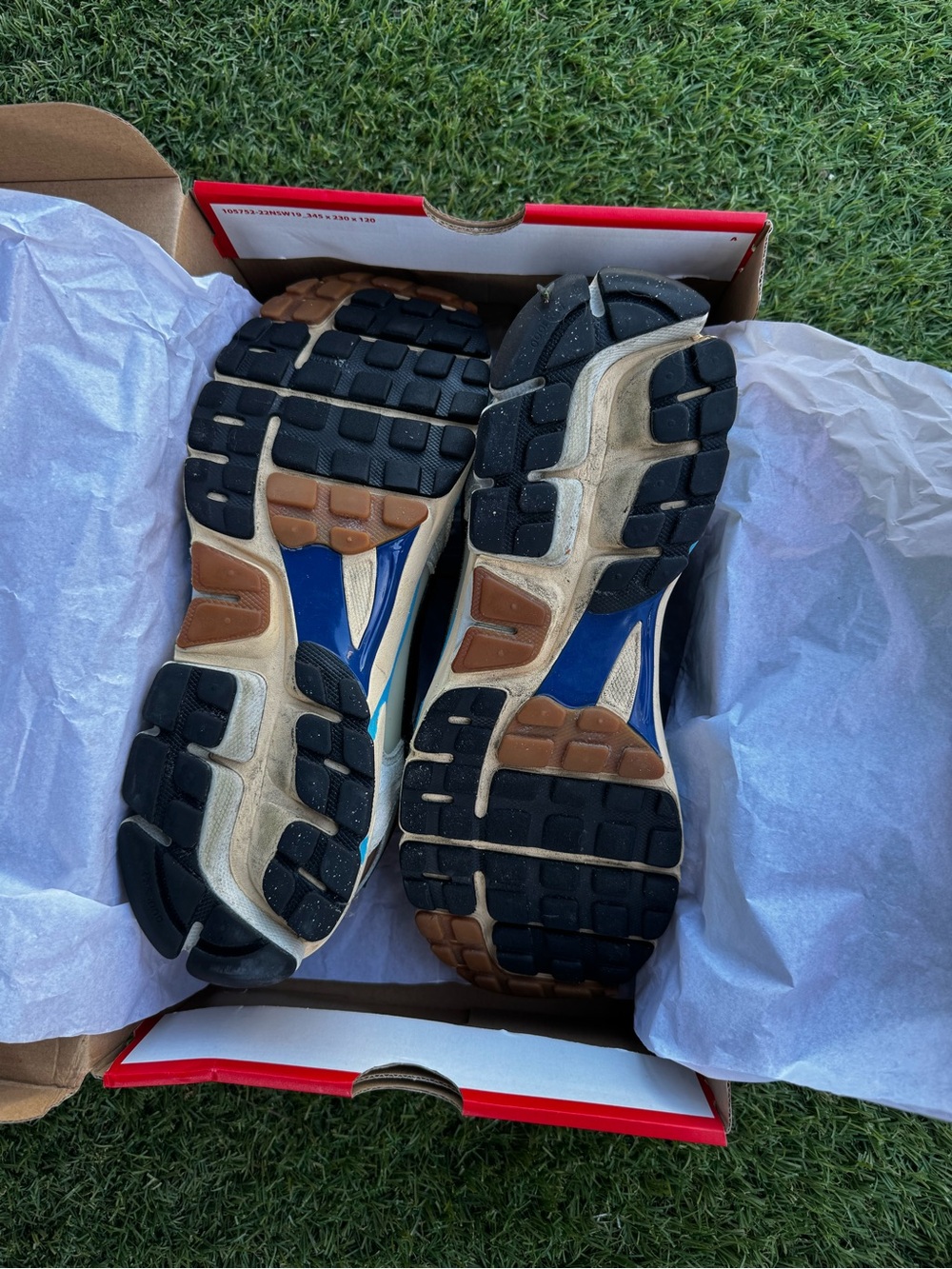 Nike by Japan vomero size 12 - Picture 4 of 4